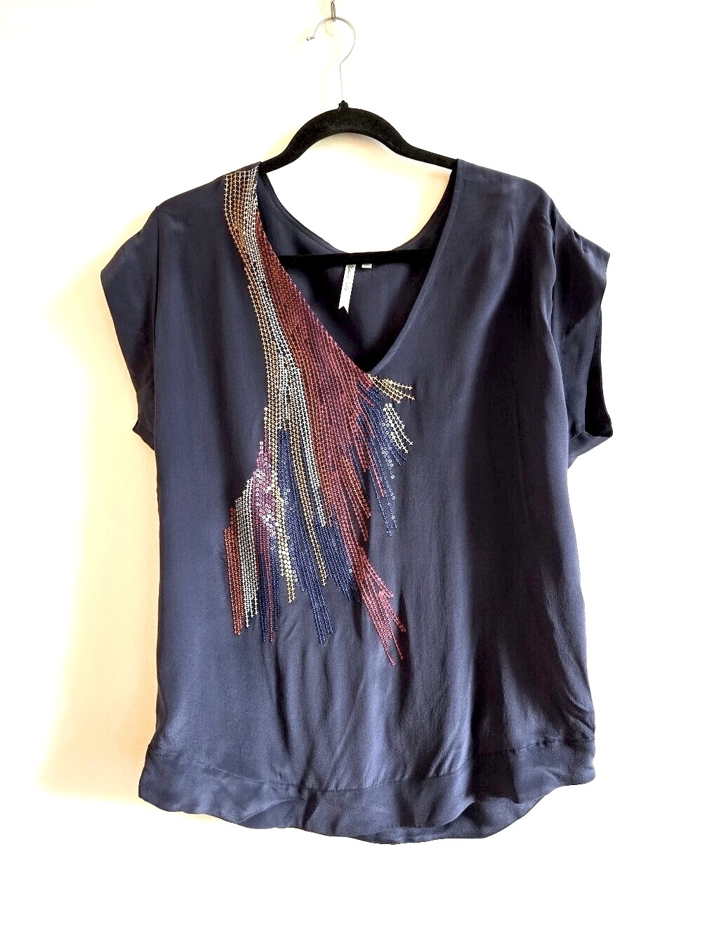 PETTICOAT ALLEY | S 100% Silk Embroidered Short Sleeve Blouse | navy